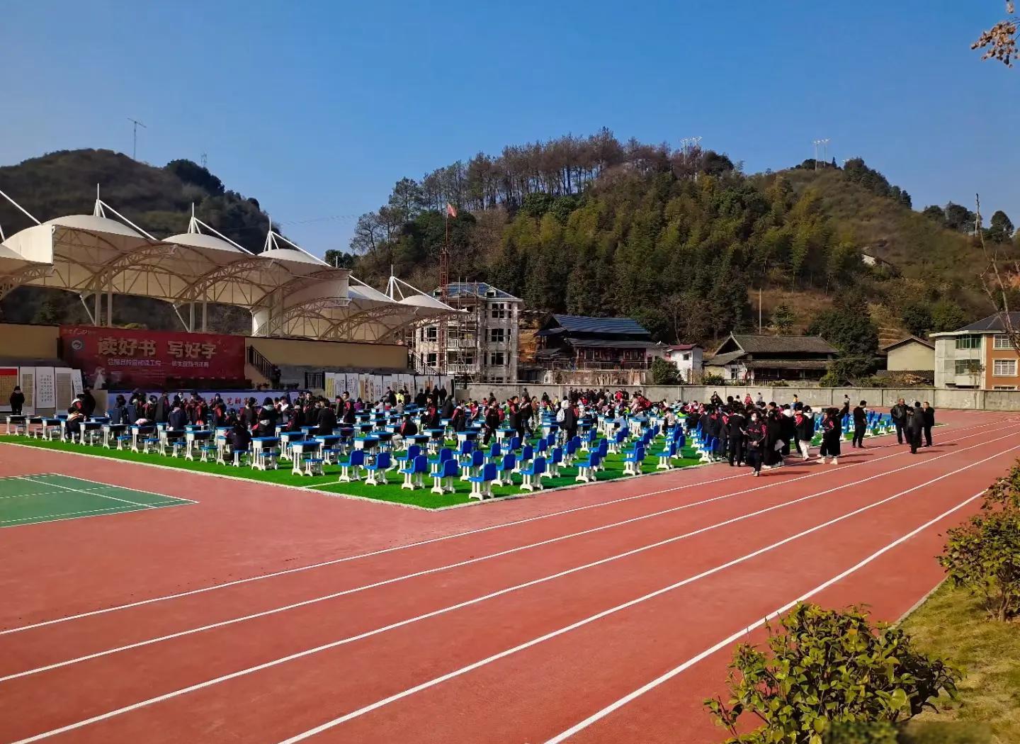昌吉回族自治州硅PU塑胶篮球场 - 方案